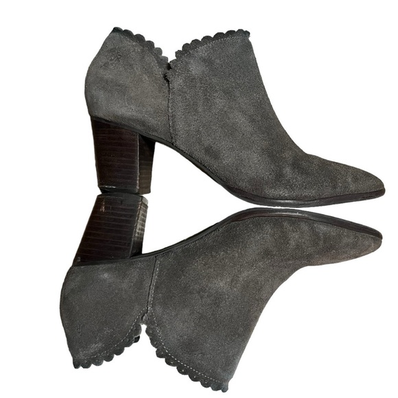 Jack Rogers Marianne gray suede scallop edge booties - Picture 5 of 9